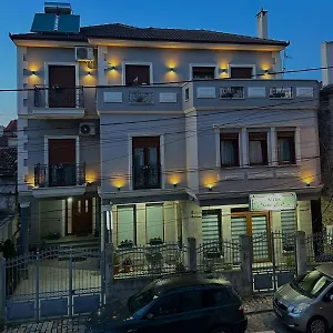 Bed & Breakfast Sara & Esi 