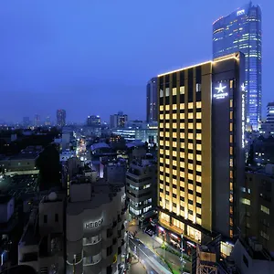 Candeo Roppongi Tokyo