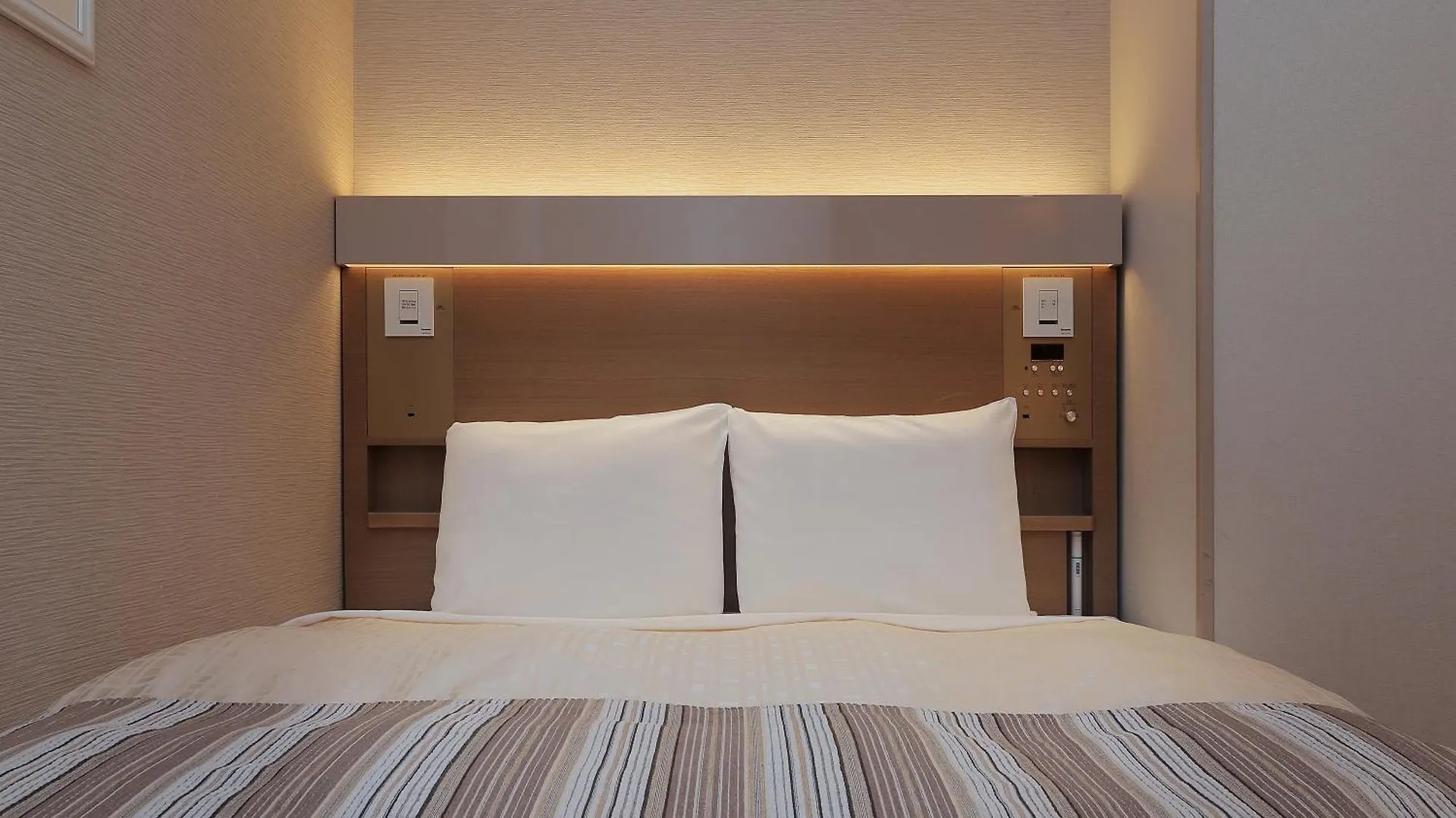 טוקיו Keio Presso Inn Otemachi מלון